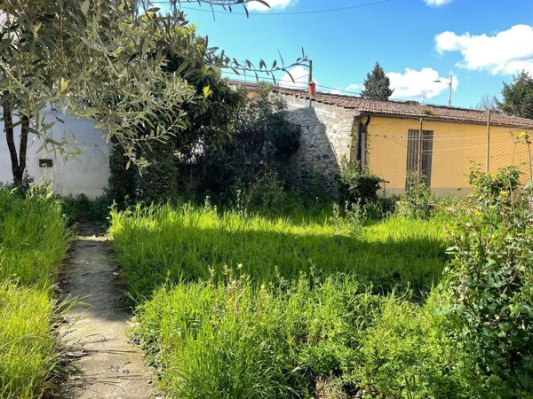 appartamento in vendita a Firenze in zona Galluzzo