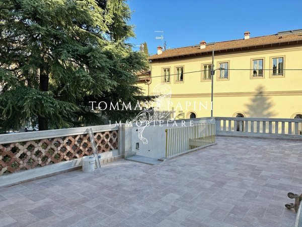 appartamento in vendita a Firenze in zona Campo di Marte