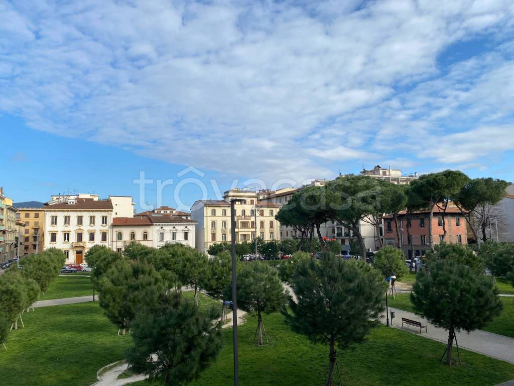 appartamento in vendita a Firenze in zona Statuto