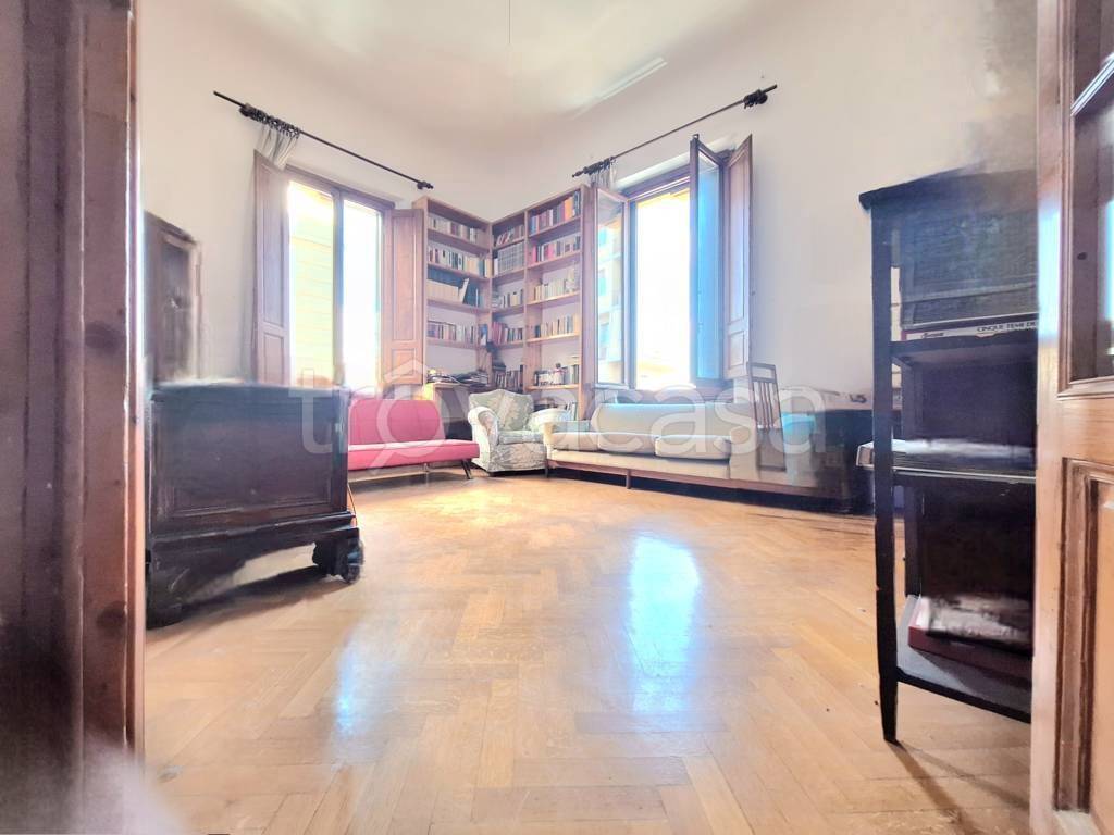 appartamento in vendita a Firenze in zona Campo di Marte
