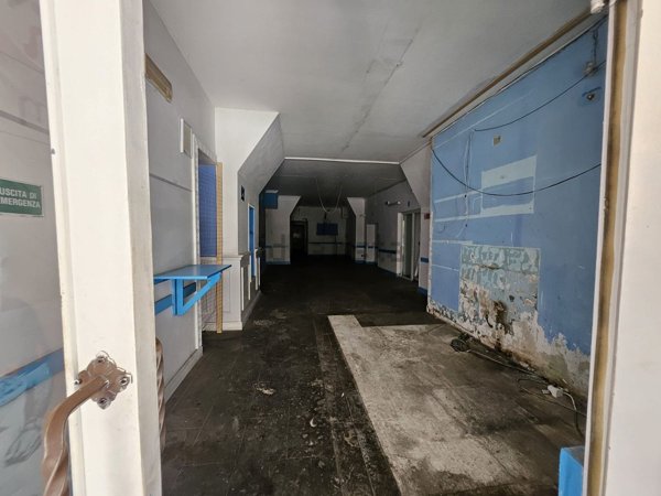 negozio in vendita a Firenze in zona Centro Duomo