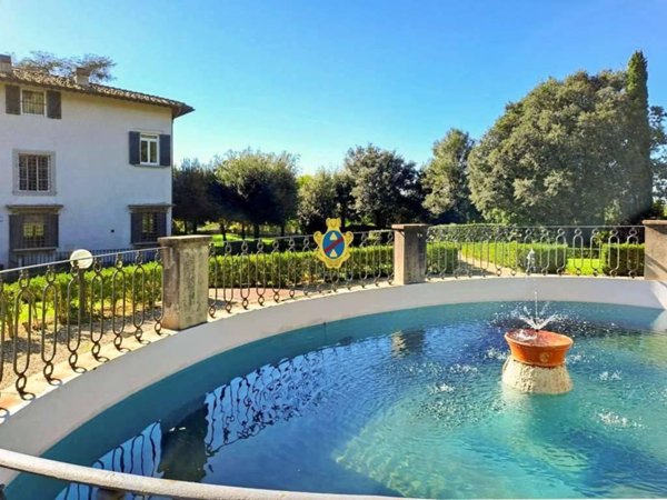 casa indipendente in vendita a Firenze in zona Settignano
