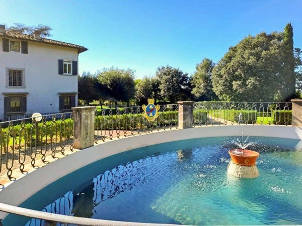 casa indipendente in vendita a Firenze in zona Settignano