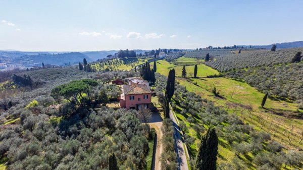 casa indipendente in vendita a Firenze