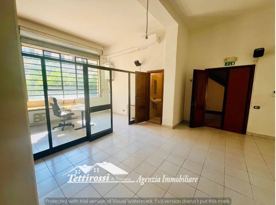 appartamento in vendita a Firenze in zona Centro San Lorenzo