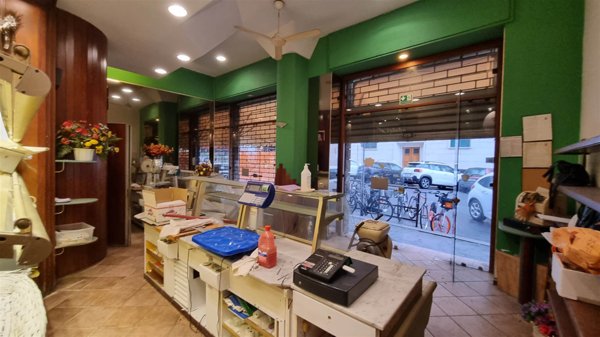 negozio in vendita a Firenze in zona Statuto