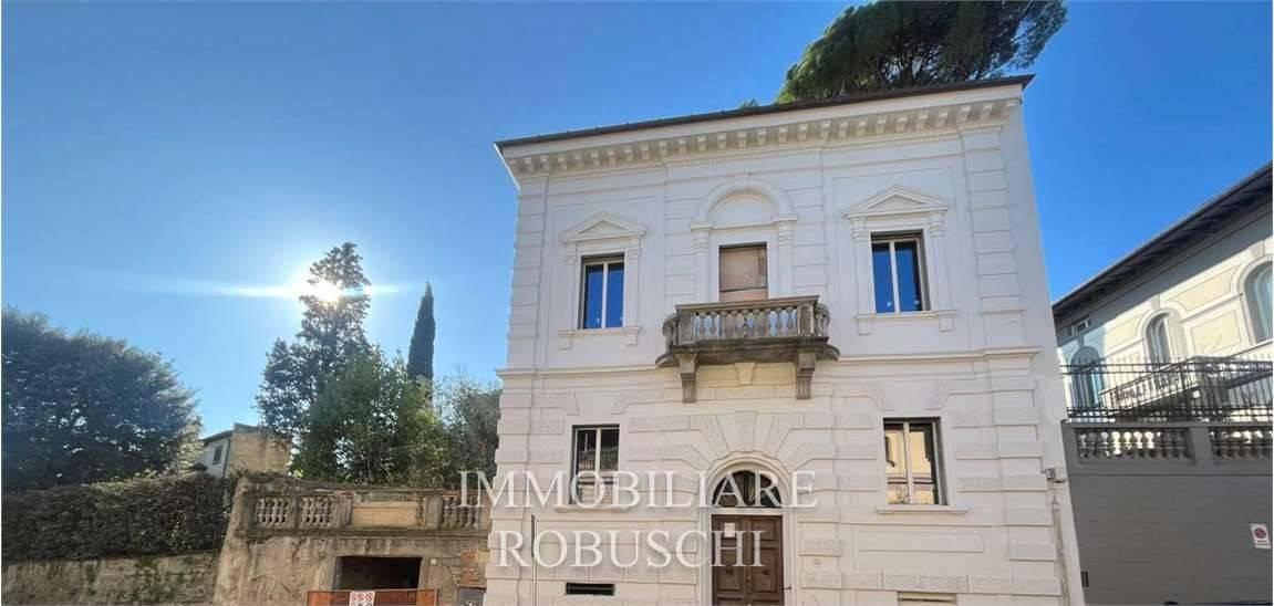 casa indipendente in vendita a Firenze in zona La Lastra