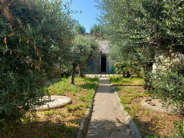 casa indipendente in vendita a Firenze in zona Brozzi