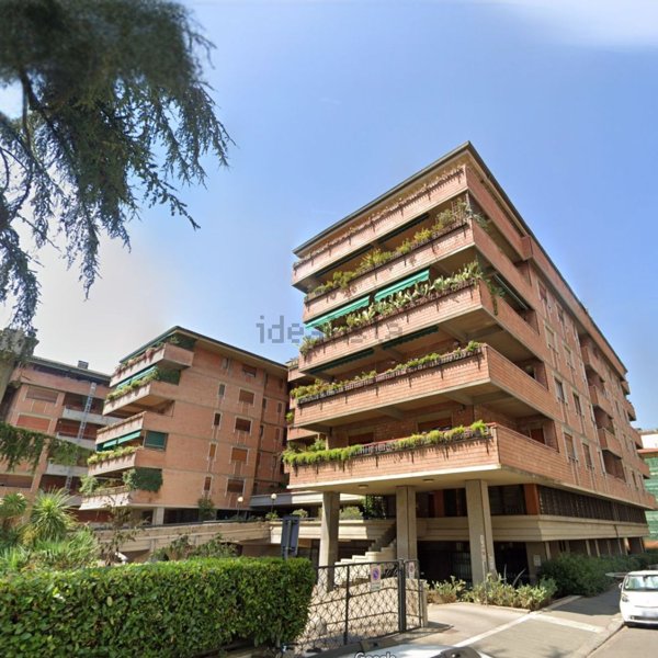 appartamento in vendita a Firenze in zona Campo di Marte