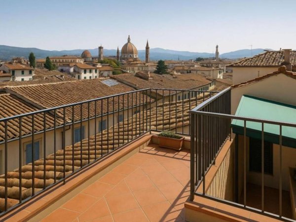 appartamento in vendita a Firenze in zona Centro Santa Maria Novella