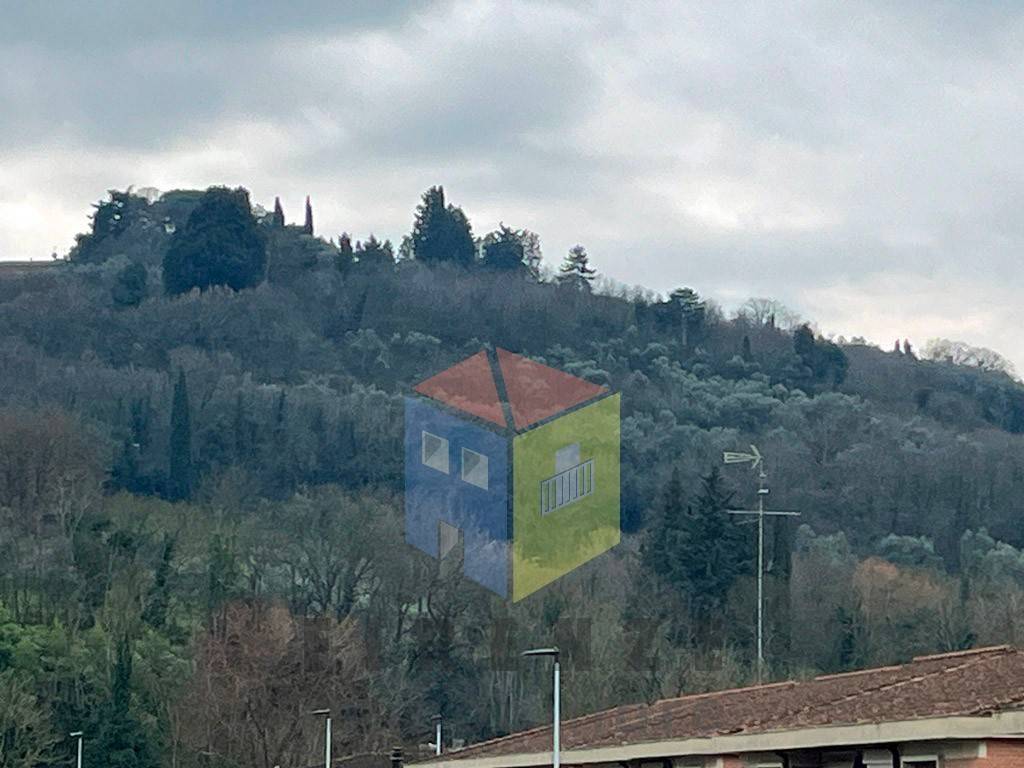 appartamento in vendita a Firenze in zona Galluzzo