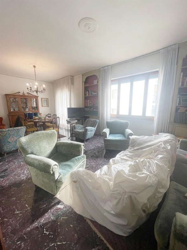 appartamento in vendita a Firenze in zona Campo di Marte