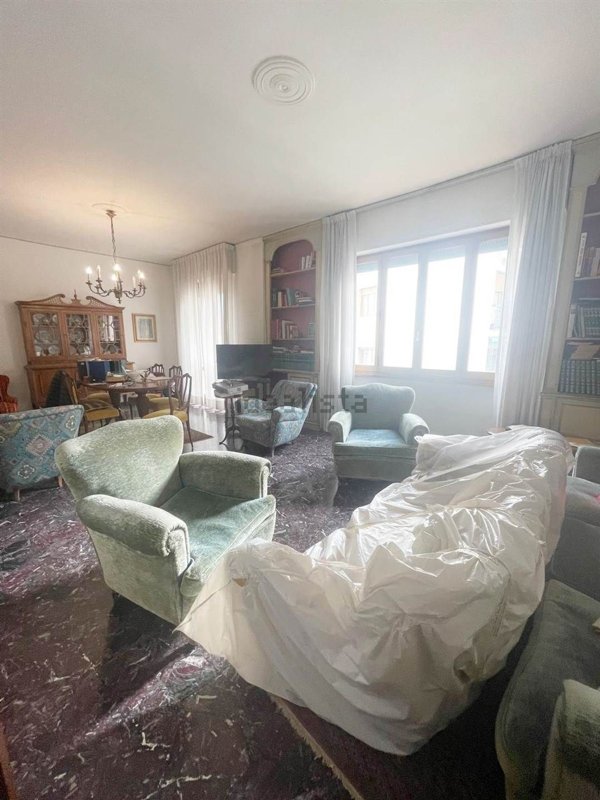 appartamento in vendita a Firenze in zona Campo di Marte