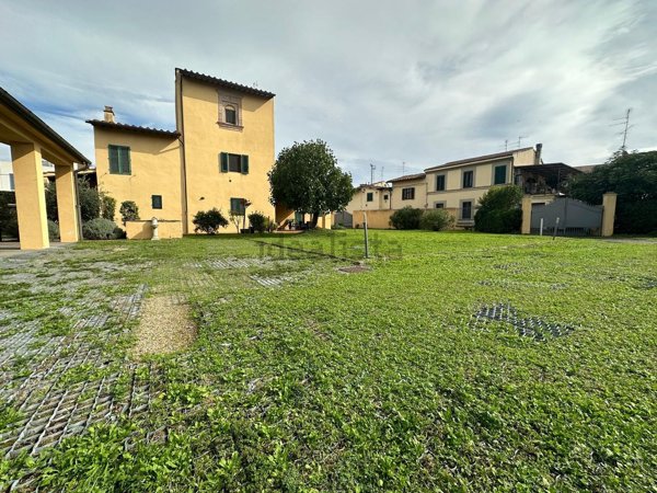 appartamento in vendita a Firenze in zona Firenze Nova