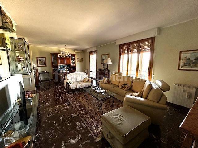 appartamento in vendita a Firenze in zona Isolotto