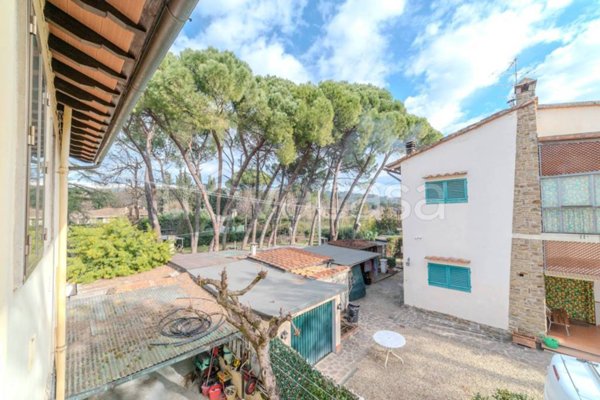 appartamento in vendita a Firenze in zona Settignano