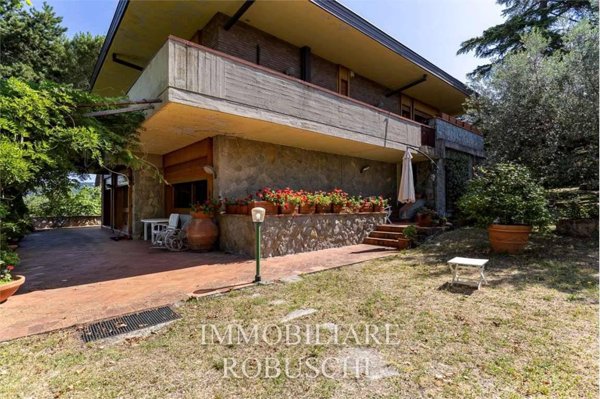 casa indipendente in vendita a Firenze in zona La Lastra