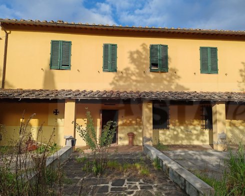 casa indipendente in vendita a Firenze