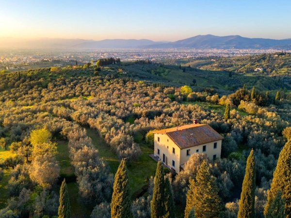 casa indipendente in vendita a Firenze in zona Bellosguardo