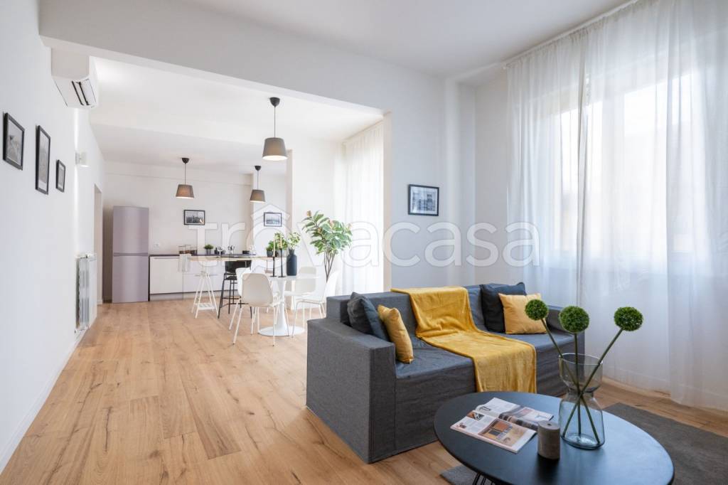 appartamento in vendita a Firenze in zona Campo di Marte