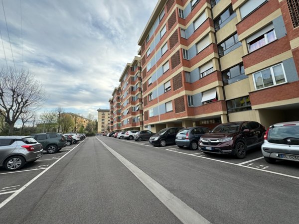 appartamento in vendita a Firenze in zona Isolotto