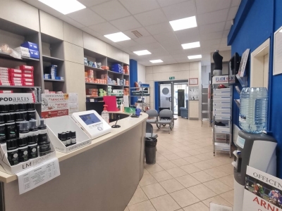 negozio in vendita a Firenze in zona Careggi