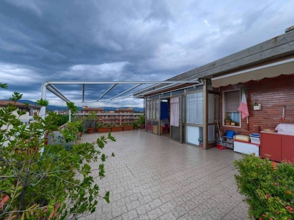 appartamento in vendita a Firenze in zona Isolotto