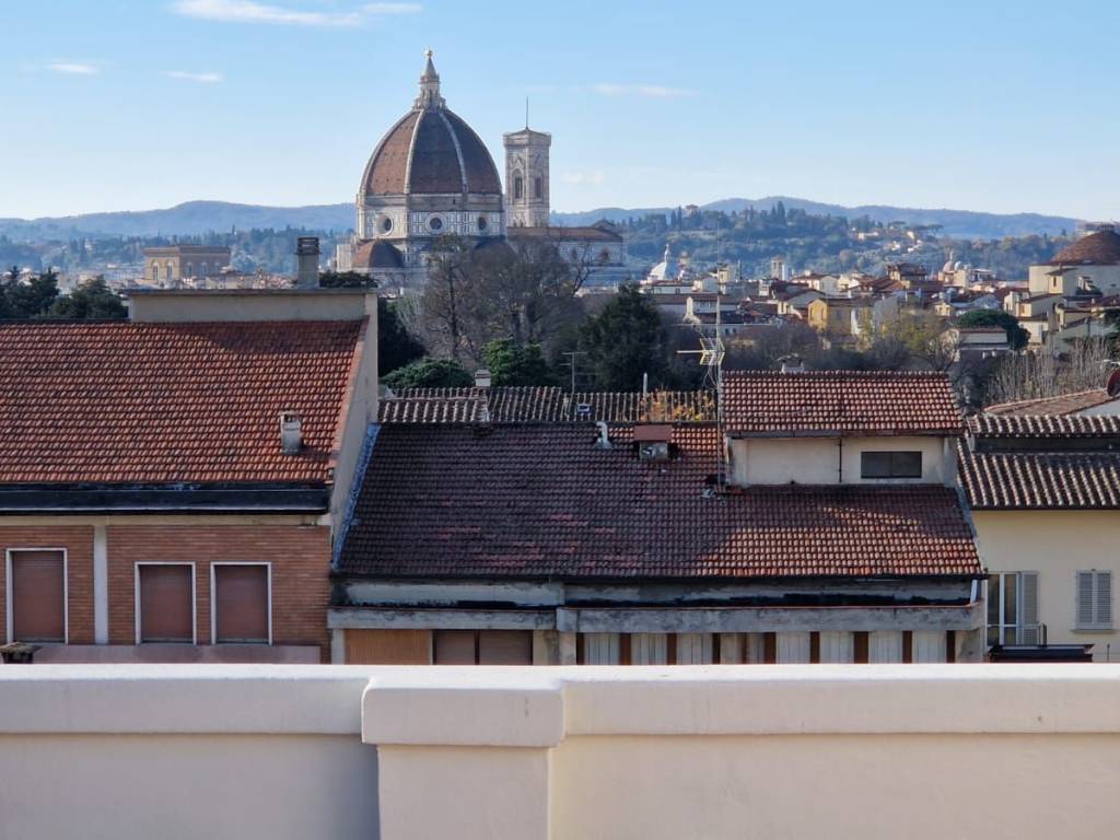 appartamento in vendita a Firenze in zona Campo di Marte