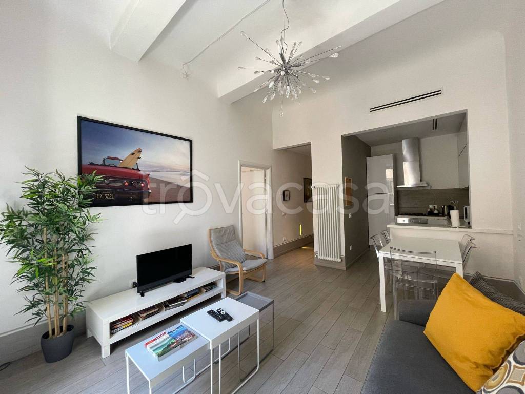 appartamento in vendita a Firenze in zona Centro Santa Maria Novella