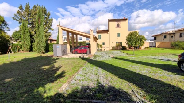 appartamento in vendita a Firenze in zona Pignone