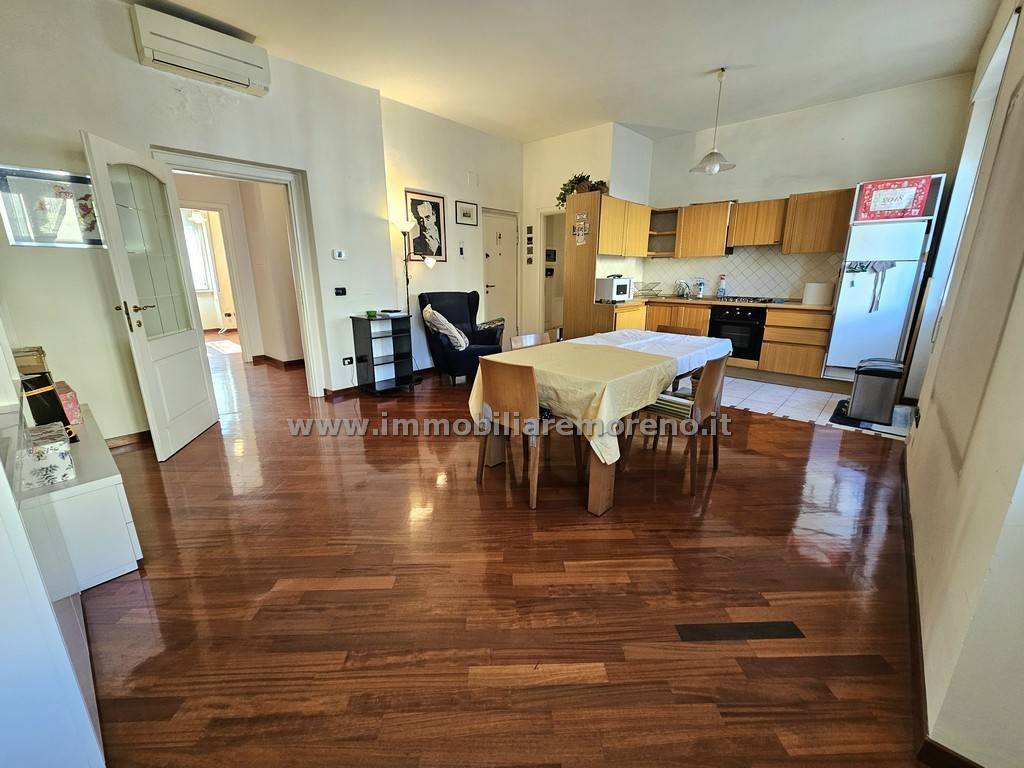 appartamento in vendita a Firenze in zona Statuto