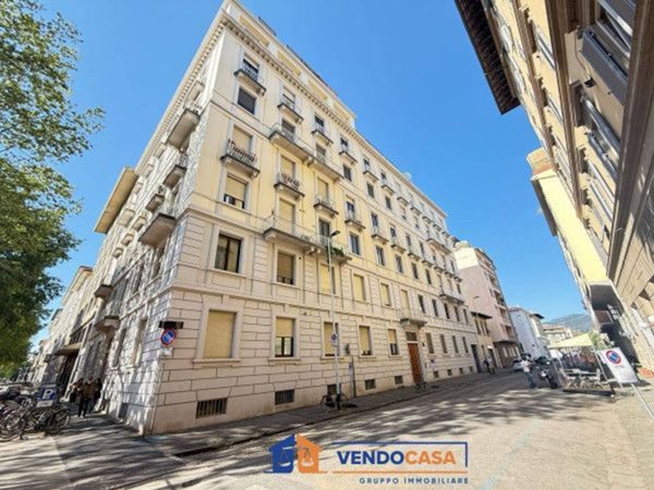 appartamento in vendita a Firenze in zona Centro Santa Croce