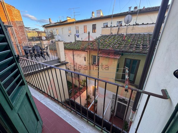 appartamento in vendita a Firenze in zona Centro Santa Croce