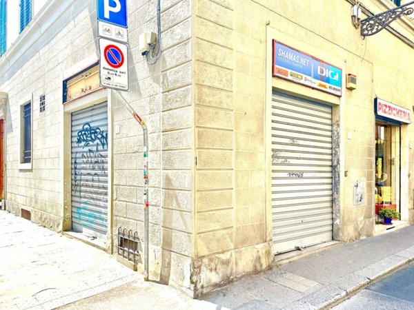 negozio in vendita a Firenze in zona Centro San Frediano