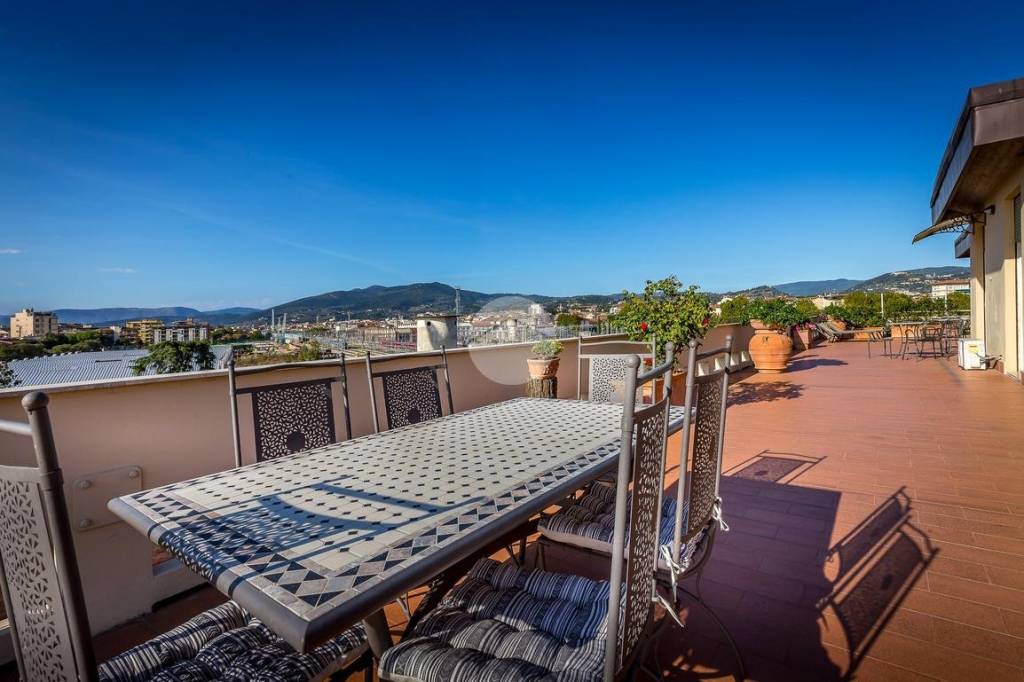 appartamento in vendita a Firenze
