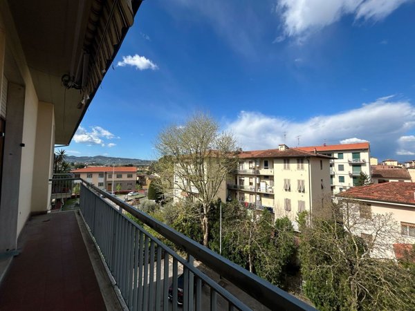 appartamento in vendita a Firenze in zona Soffiano