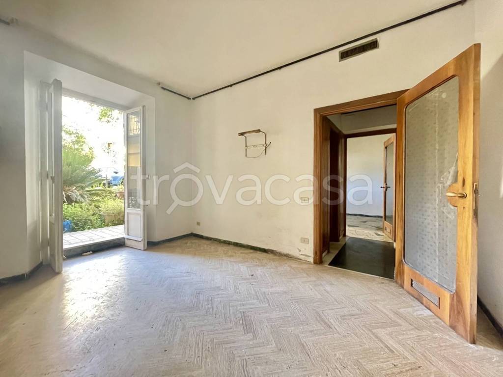 appartamento in vendita a Firenze in zona Campo di Marte