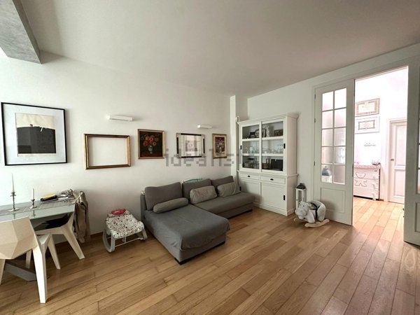 appartamento in vendita a Firenze in zona Campo di Marte