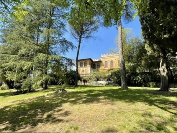 appartamento in vendita a Firenze in zona Le Cure