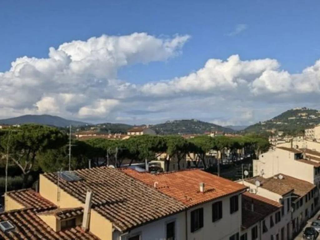 appartamento in vendita a Firenze in zona Le Cure