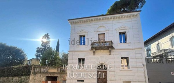 casa indipendente in vendita a Firenze