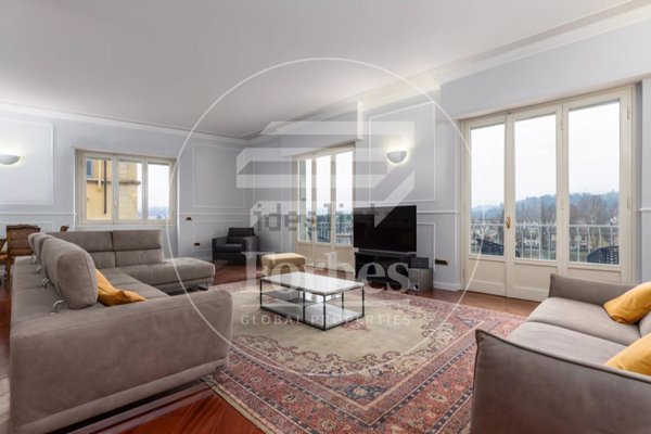 appartamento in vendita a Firenze in zona Centro Santa Maria Novella