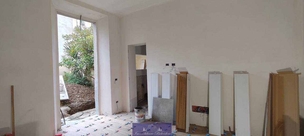 appartamento in vendita a Firenze in zona Statuto
