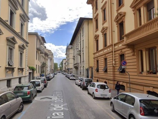 appartamento in vendita a Firenze in zona Campo di Marte