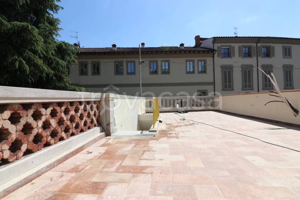 appartamento in vendita a Firenze in zona Le Cure