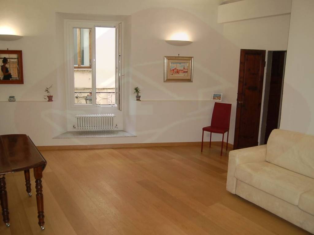 appartamento in vendita a Firenze in zona Centro Santa Croce