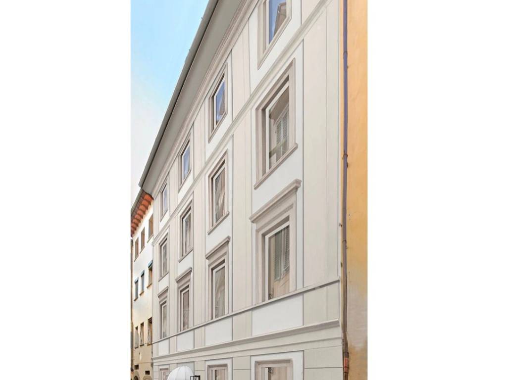 negozio in vendita a Firenze in zona Centro Santa Croce