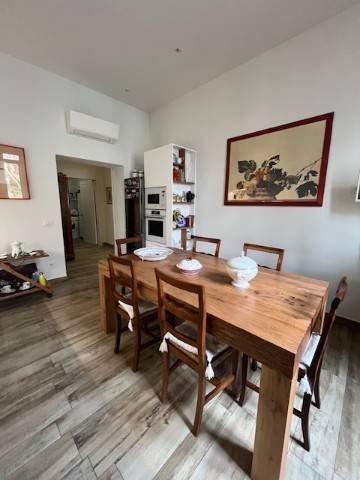 appartamento in vendita a Firenze in zona Campo di Marte