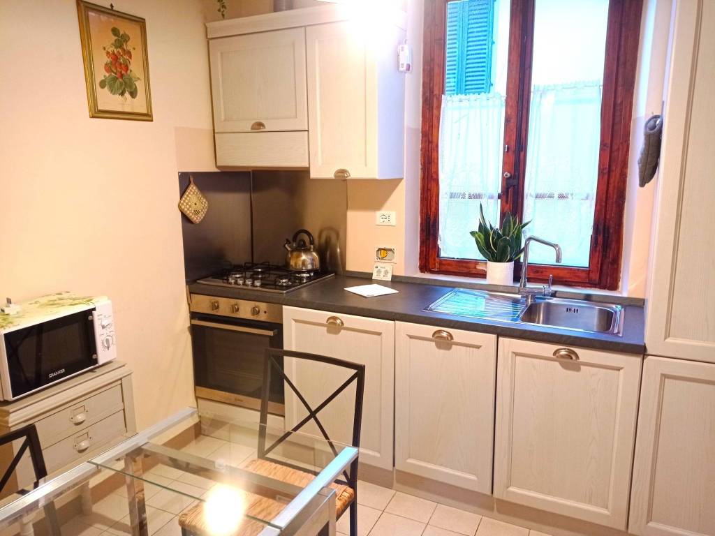 appartamento in vendita a Firenze in zona Centro San Lorenzo