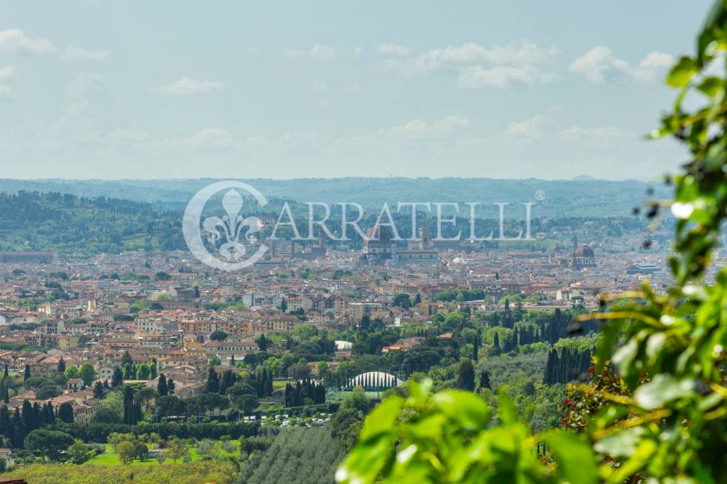 casa indipendente in vendita a Firenze in zona Centro Storico